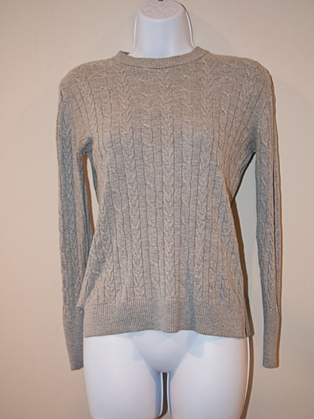 A New Day Cable Knit Sweater Size XS